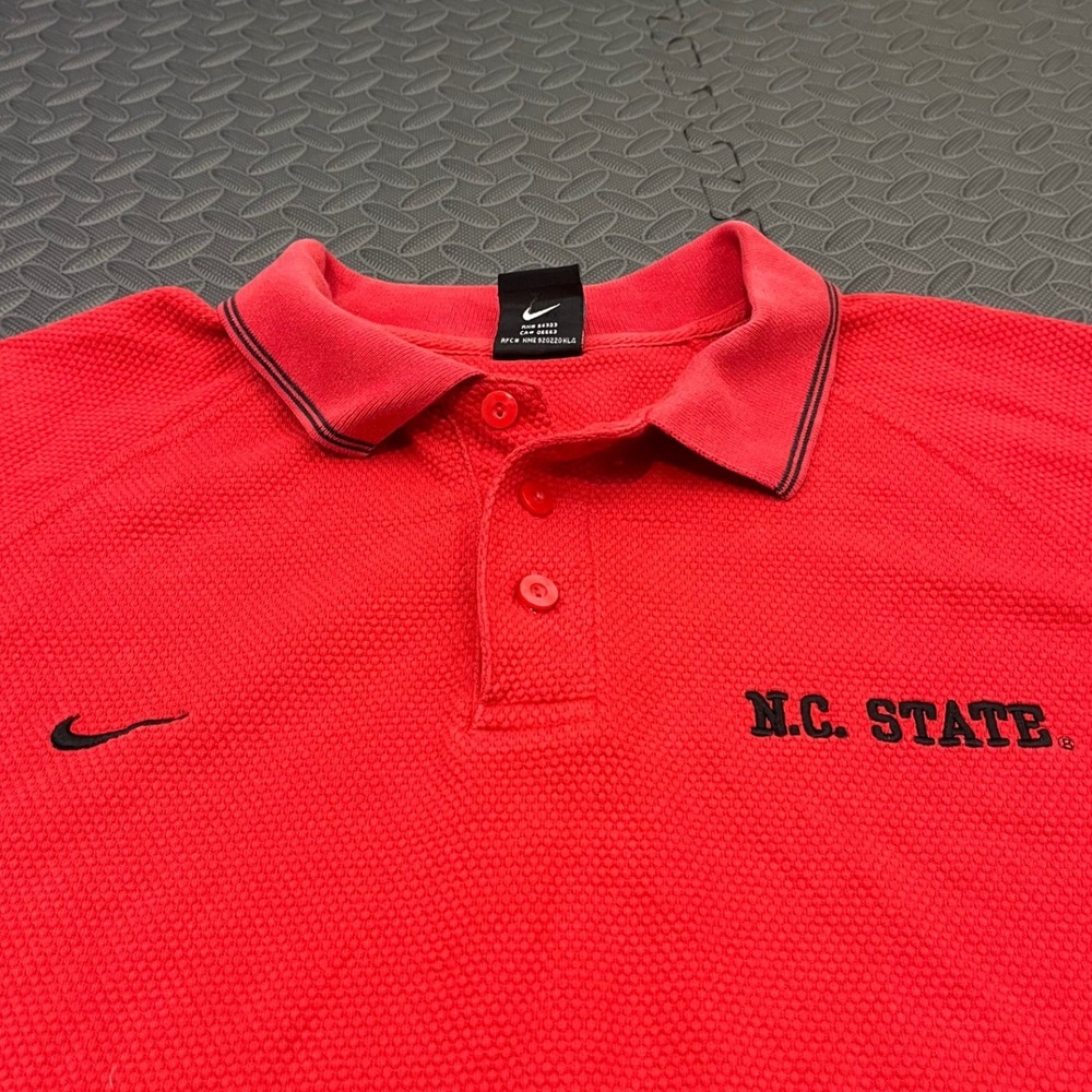 Vintage Team Nike Polo Mens L NC‎ State Wolfpack NCAA Embroidered Logo